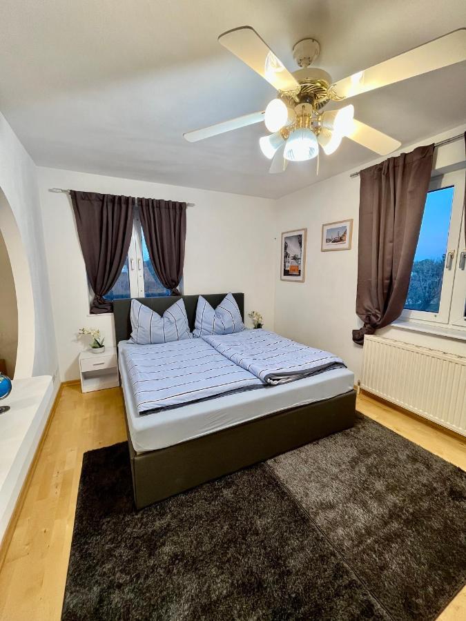 Traum Apartment Mit Pool+Balkon Відень Екстер'єр фото